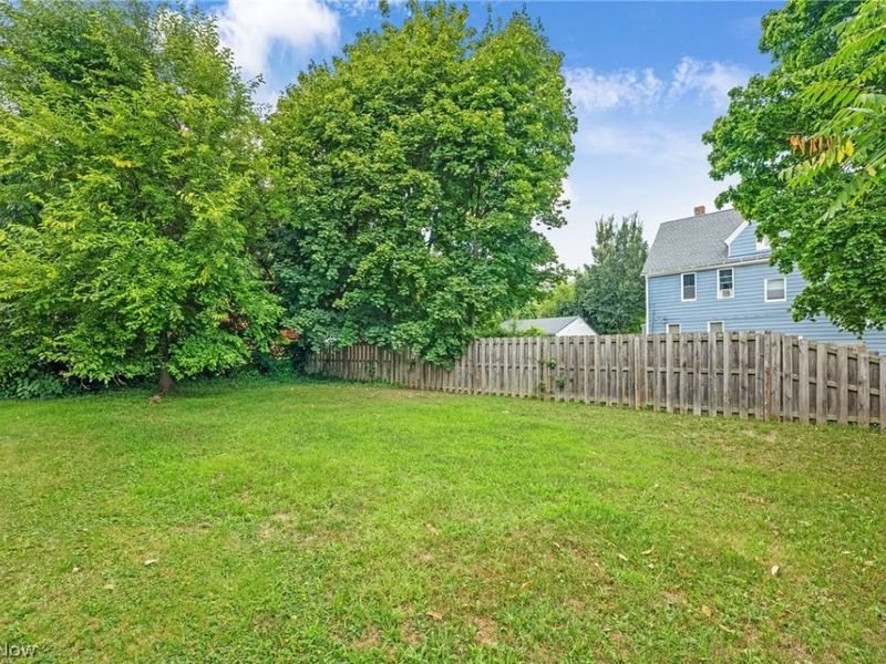 2256 E 85th Street, Cleveland, OH 44106 Photo 6