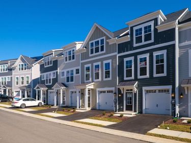 3584 MONTEREY DR, Unit 37E, ROCKINGHAM, VA 22801