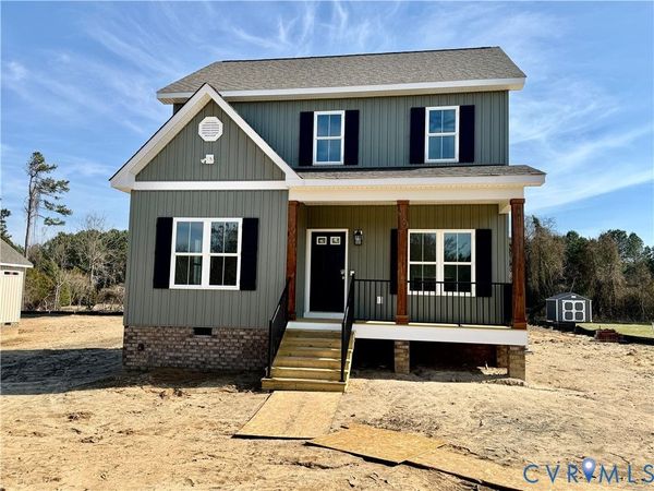 7957 Pennsylvania Avenue , West Point, VA 23181