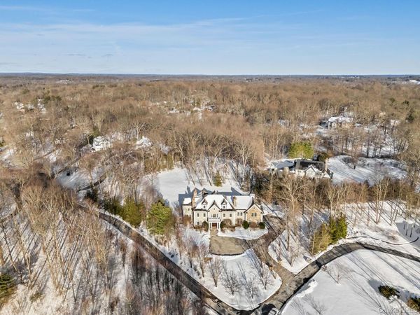 12 Gifford Lake Drive , Armonk, NY 10504