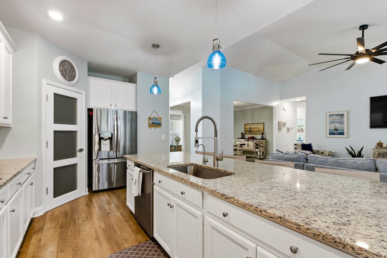 884 Mourning Dove Dr. Photo 15