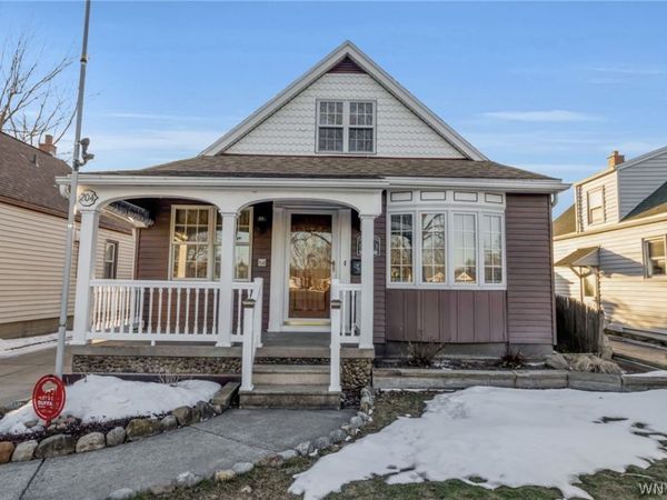204 Lyndale Avenue, Buffalo, NY 14223