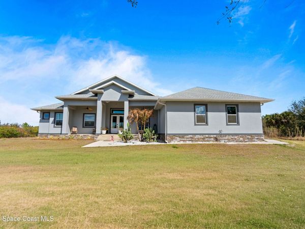 340 Stallion Street , Palm Bay, FL 32909