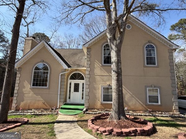 9491 Lakeview Court, Douglasville, GA 30135