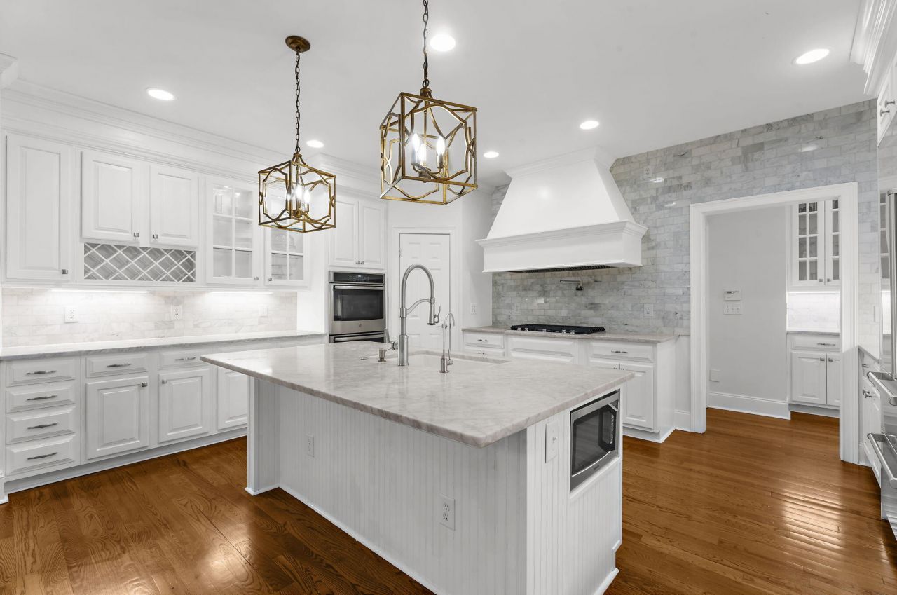 1779 Shell Ring Circle Photo 25