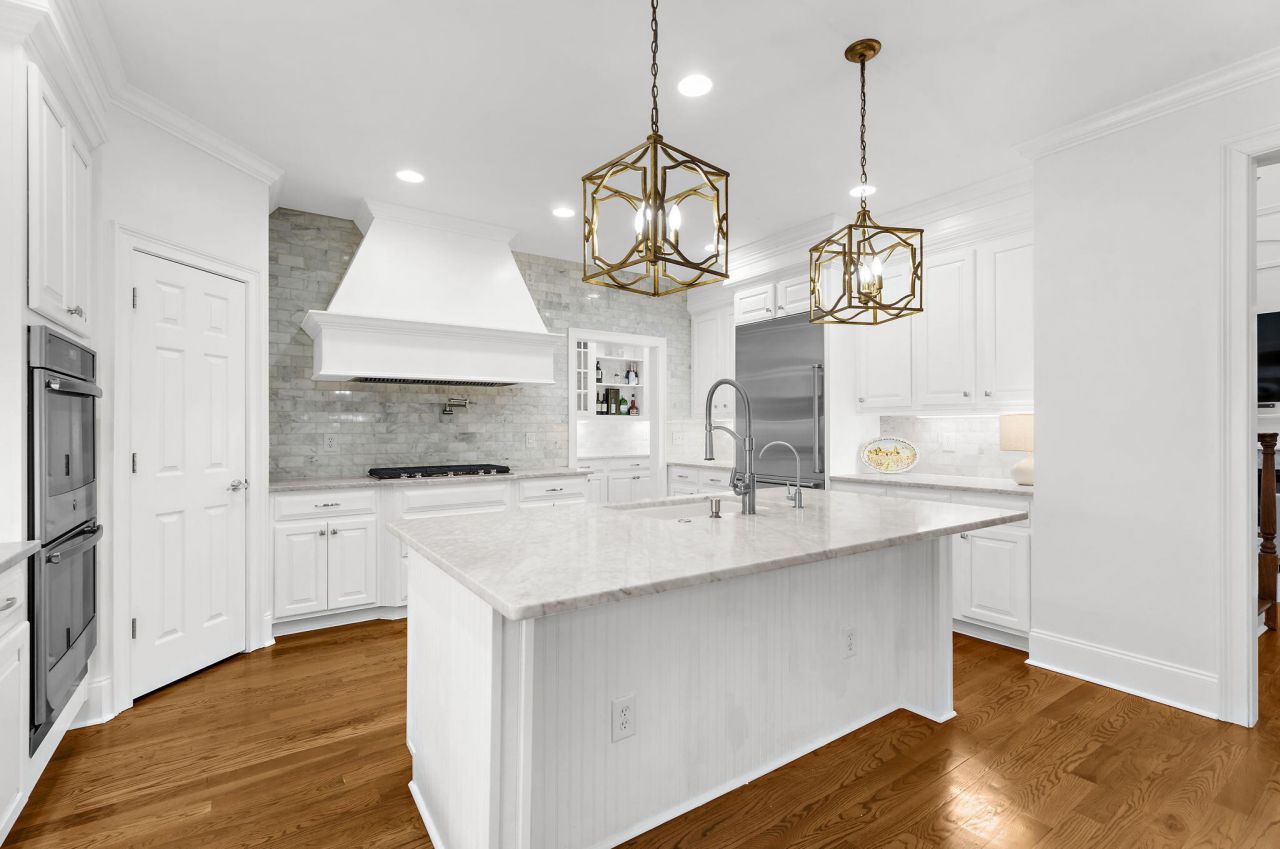 1779 Shell Ring Circle Photo 26