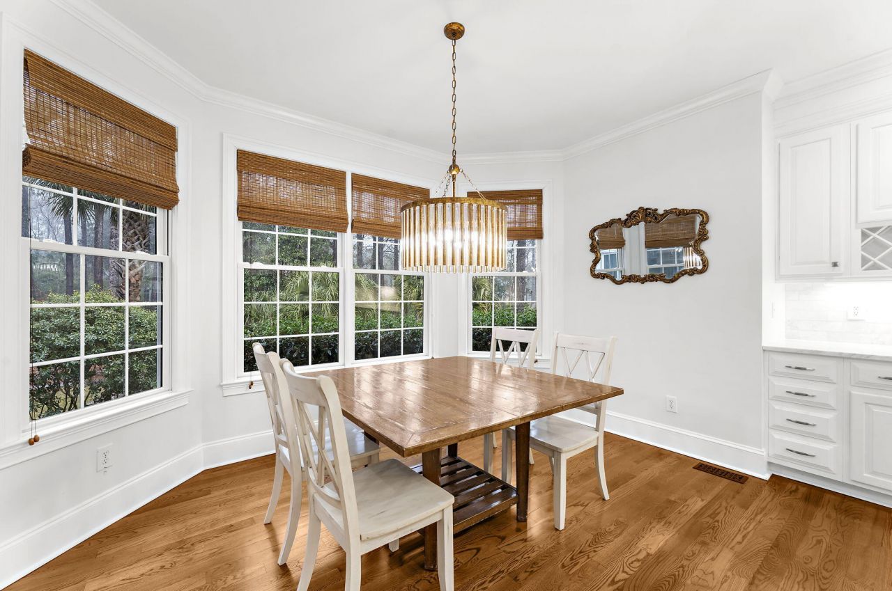 1779 Shell Ring Circle Photo 28