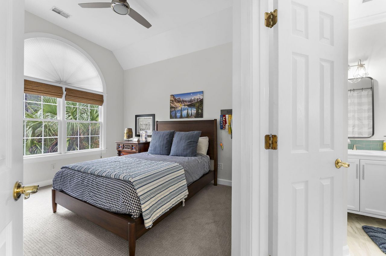 1779 Shell Ring Circle Photo 59