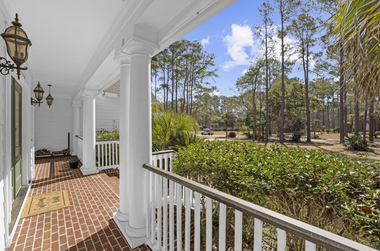 1779 Shell Ring Circle Photo 6