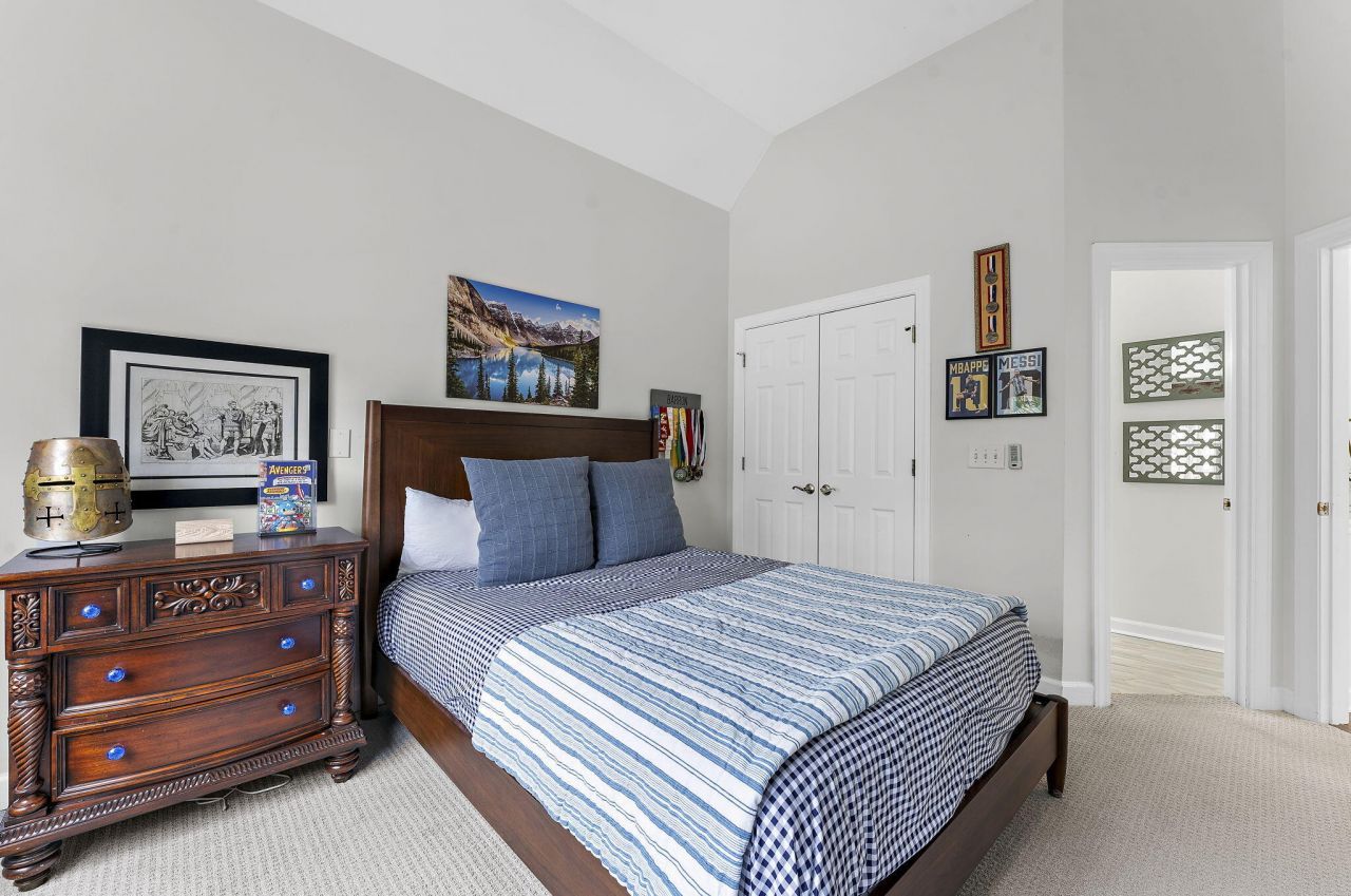 1779 Shell Ring Circle Photo 60