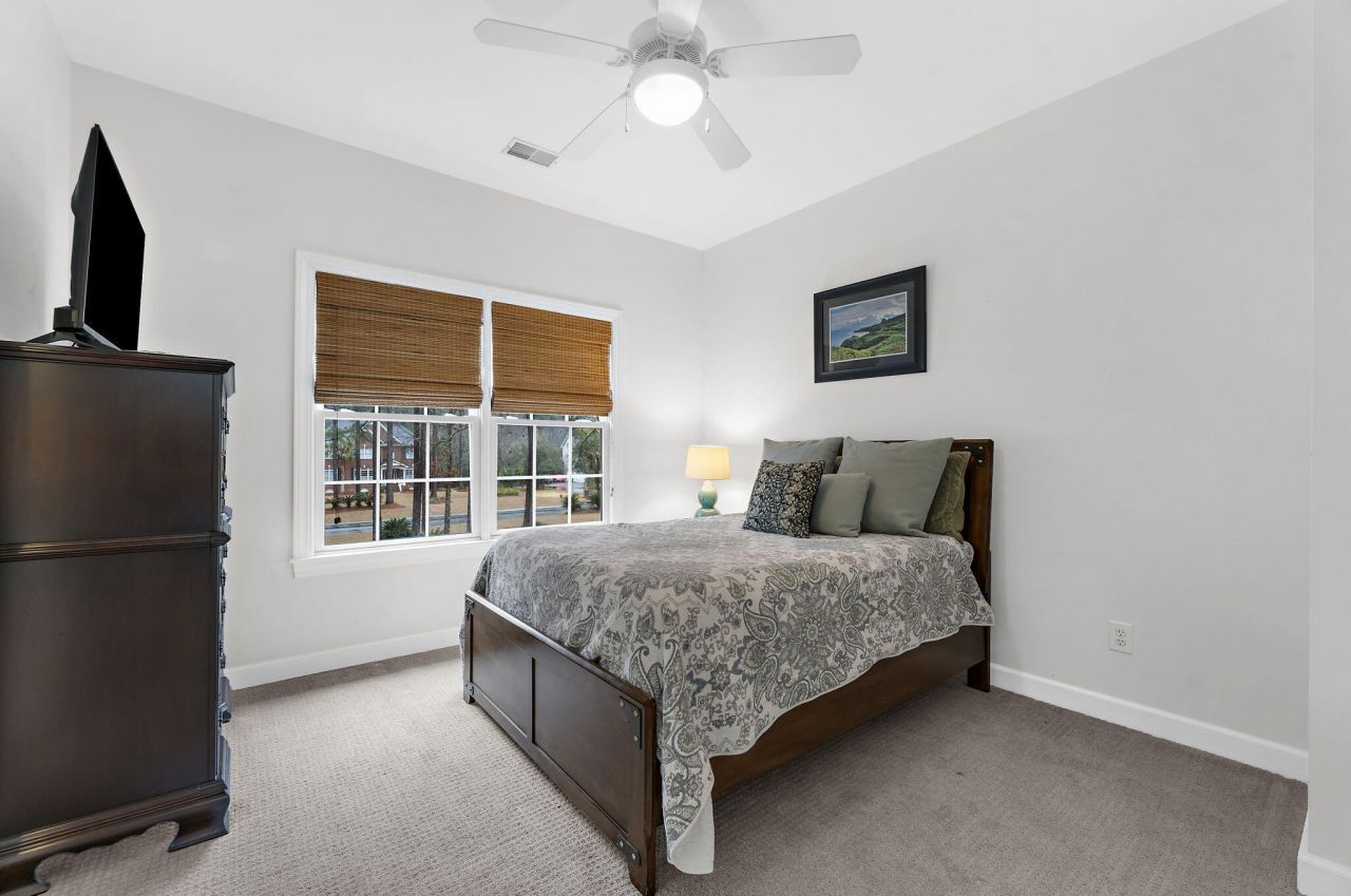 1779 Shell Ring Circle Photo 64