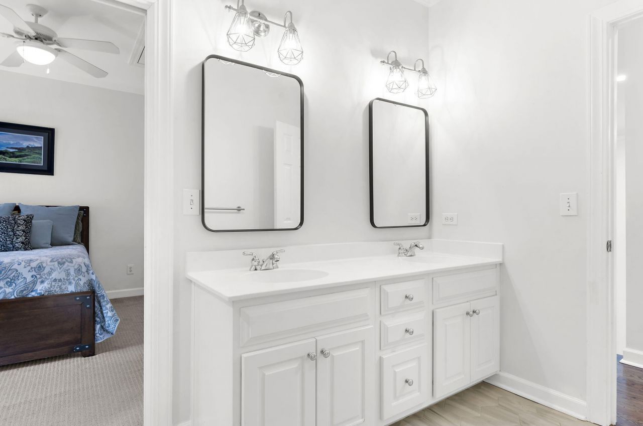 1779 Shell Ring Circle Photo 68