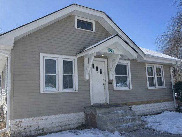 1542 Ivy Avenue E, Saint Paul, MN 55106