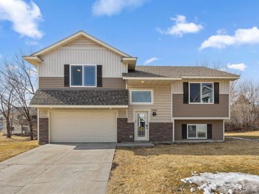 30682 Revere Avenue, Shafer, MN 55074