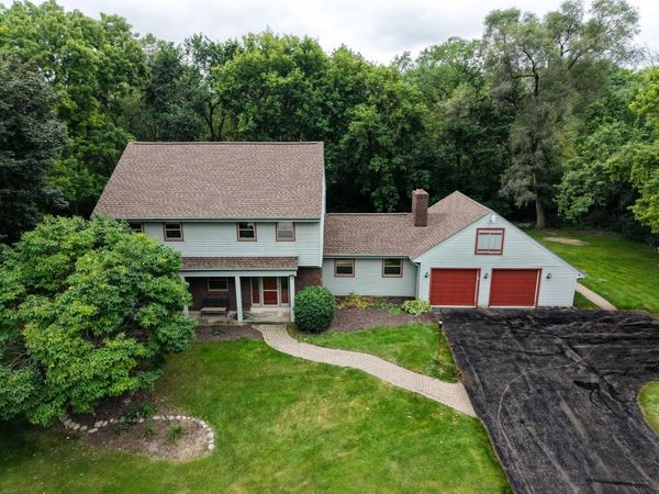 8541 W Midland Dr, Greendale, WI 53129