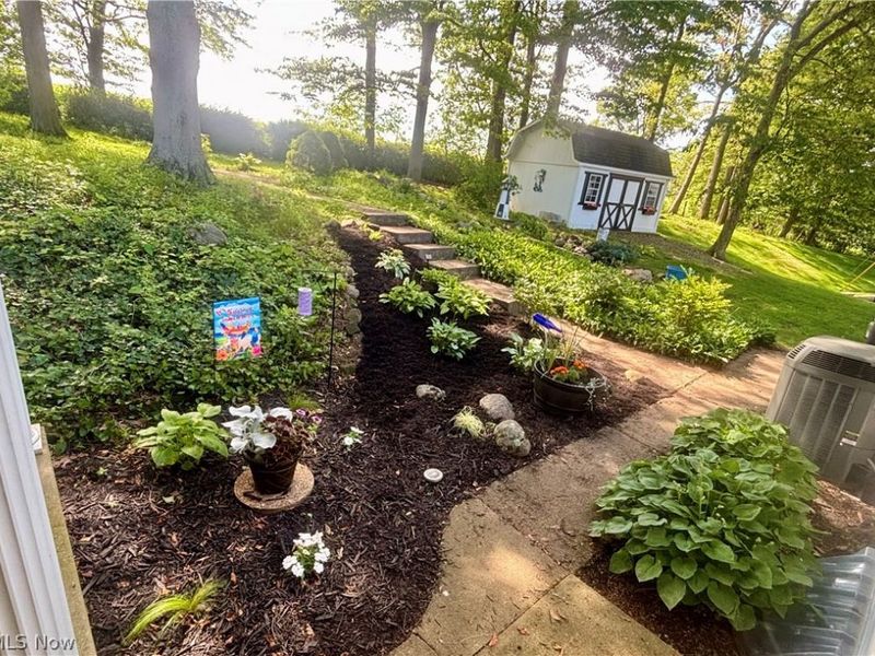 1005 Heatherwood Lane, Orrville, OH 44667 Photo 10