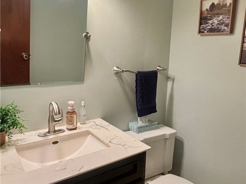 1005 Heatherwood Lane, Orrville, OH 44667 Photo 19