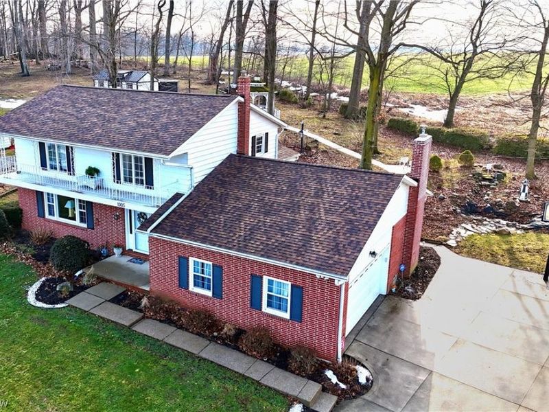 1005 Heatherwood Lane, Orrville, OH 44667 Photo 3