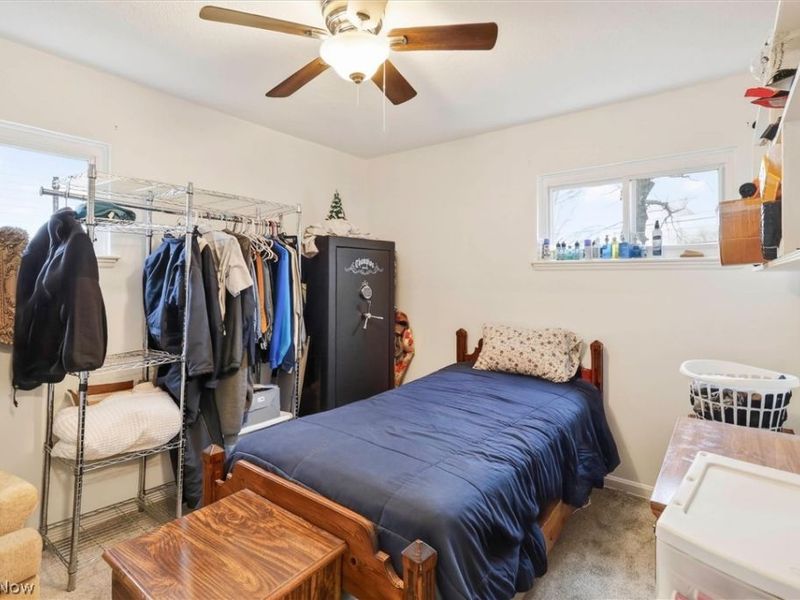 9924 Manorford Drive, Parma Heights, OH 44130 Photo 21