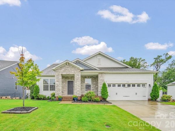 172 Caversham Drive, Mooresville, NC 28115
