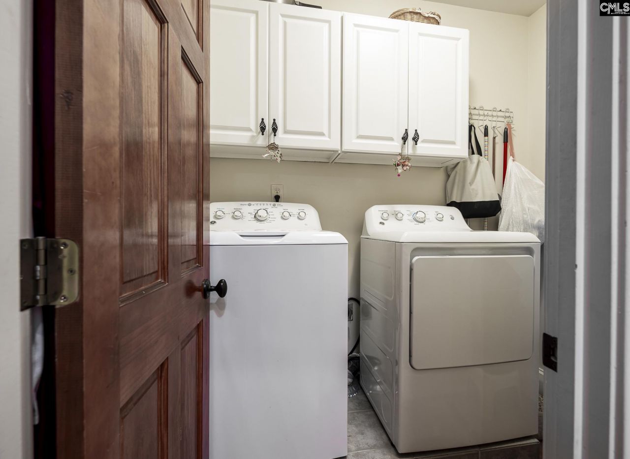 300 Gervais Street  Photo 9