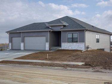 12421 S 89 Avenue , Papillion, NE 68046
