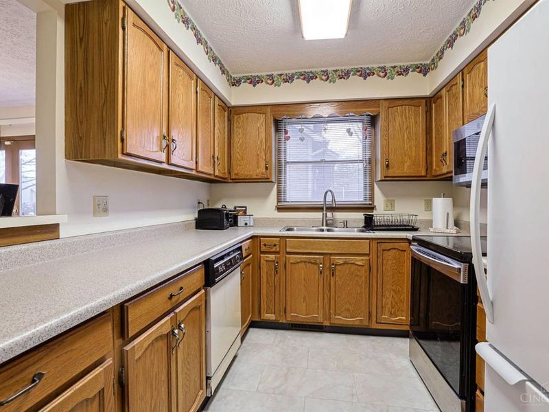 4822 Shannon Way, Middletown, OH 45042 Photo 11