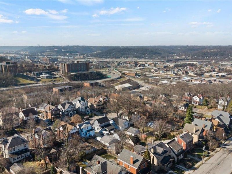 558 Howell Avenue, Cincinnati, OH 45220 Photo 31