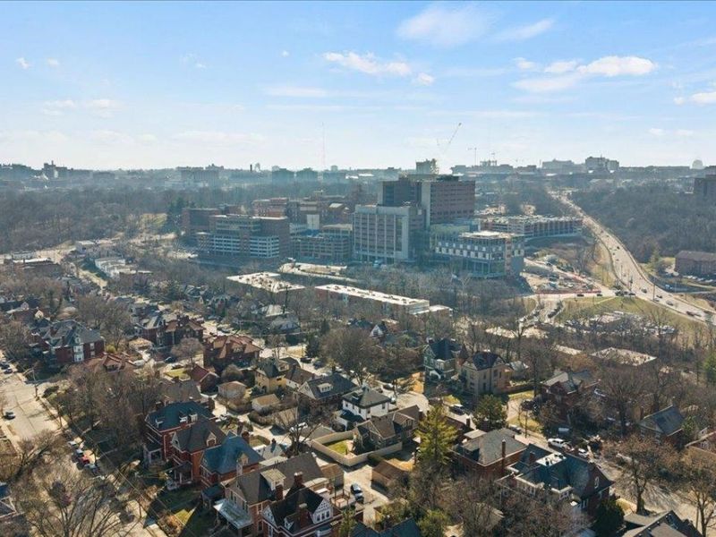 558 Howell Avenue, Cincinnati, OH 45220 Photo 33