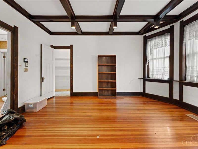 558 Howell Avenue, Cincinnati, OH 45220 Photo 8