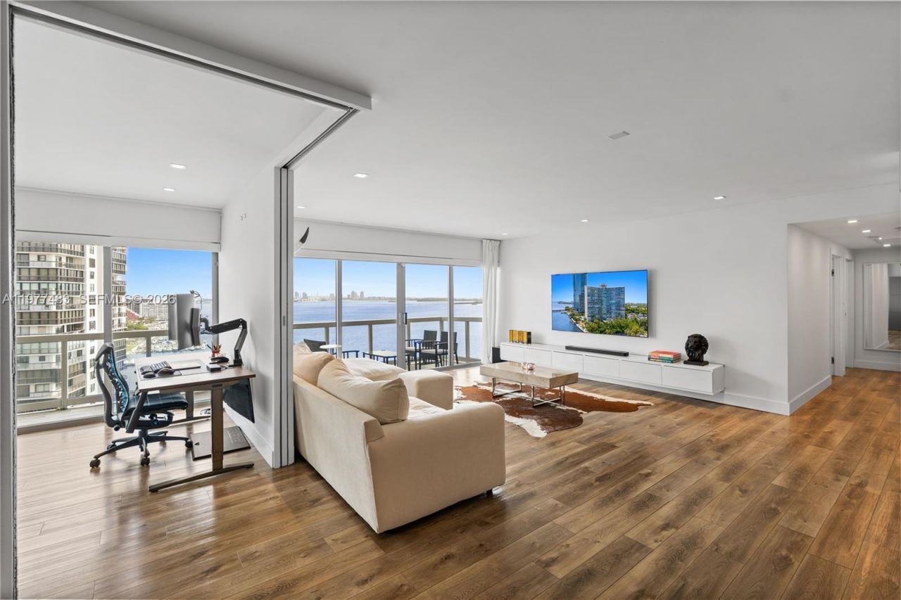 2451 Brickell Ave, Unit 21D, Miami, FL 33129 Photo