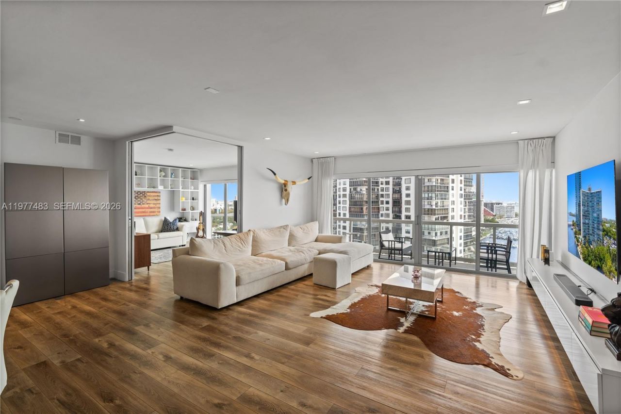 2451 Brickell Ave, Unit 21D, Miami, FL 33129 Photo