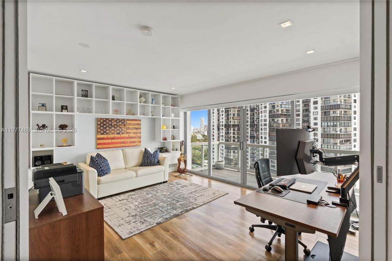 2451 Brickell Ave, Unit 21D, Miami, FL 33129 Photo