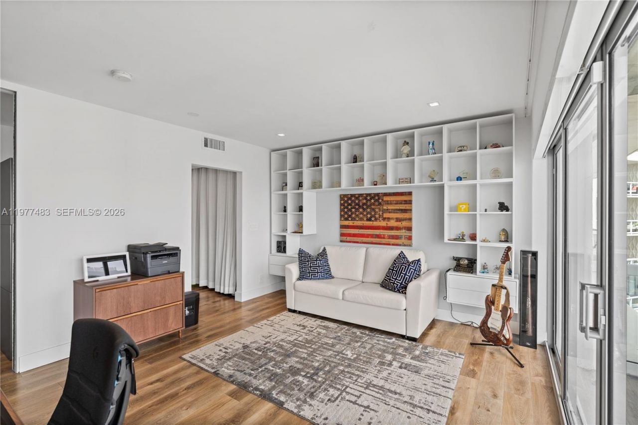 2451 Brickell Ave, Unit 21D, Miami, FL 33129 Photo