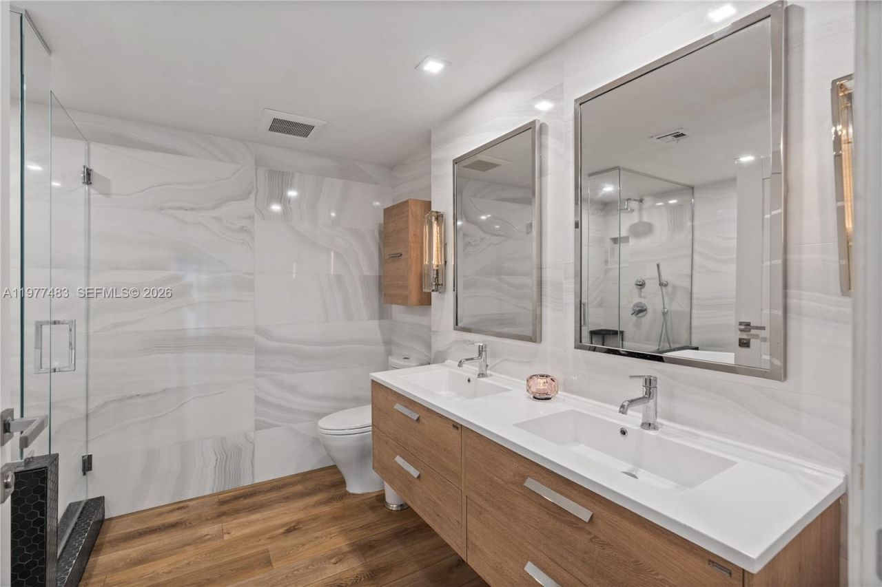 2451 Brickell Ave, Unit 21D, Miami, FL 33129 Photo