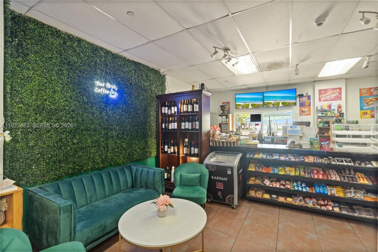 2451 Brickell Ave, Unit 21D, Miami, FL 33129 Photo