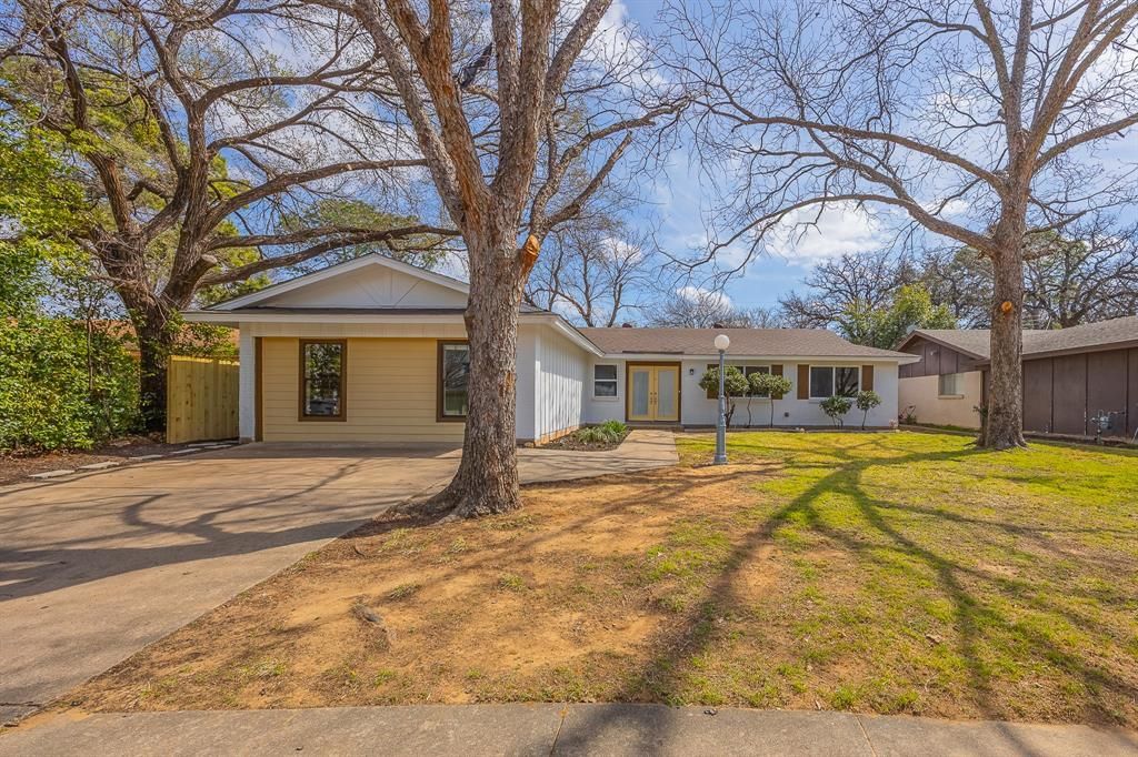 2804 Norwood Lane, Arlington, TX 76013 Main Photo