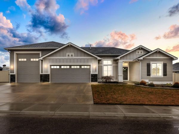 3083 W Granny Smith Ct, Kuna, ID 83634