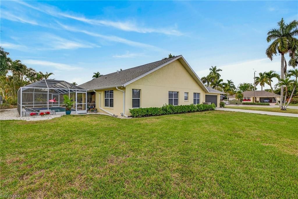 390 Saint Andrews Blvd, Naples, FL 34113 Photo