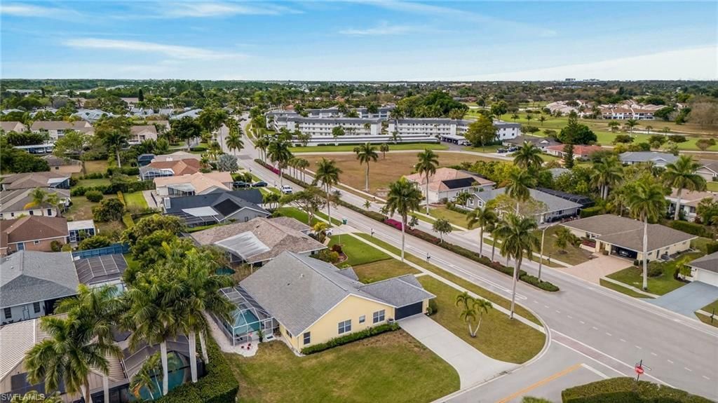 390 Saint Andrews Blvd, Naples, FL 34113 Photo