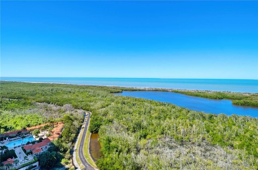 6825 Grenadier Blvd, Unit PH1, Naples, FL 34108 Photo