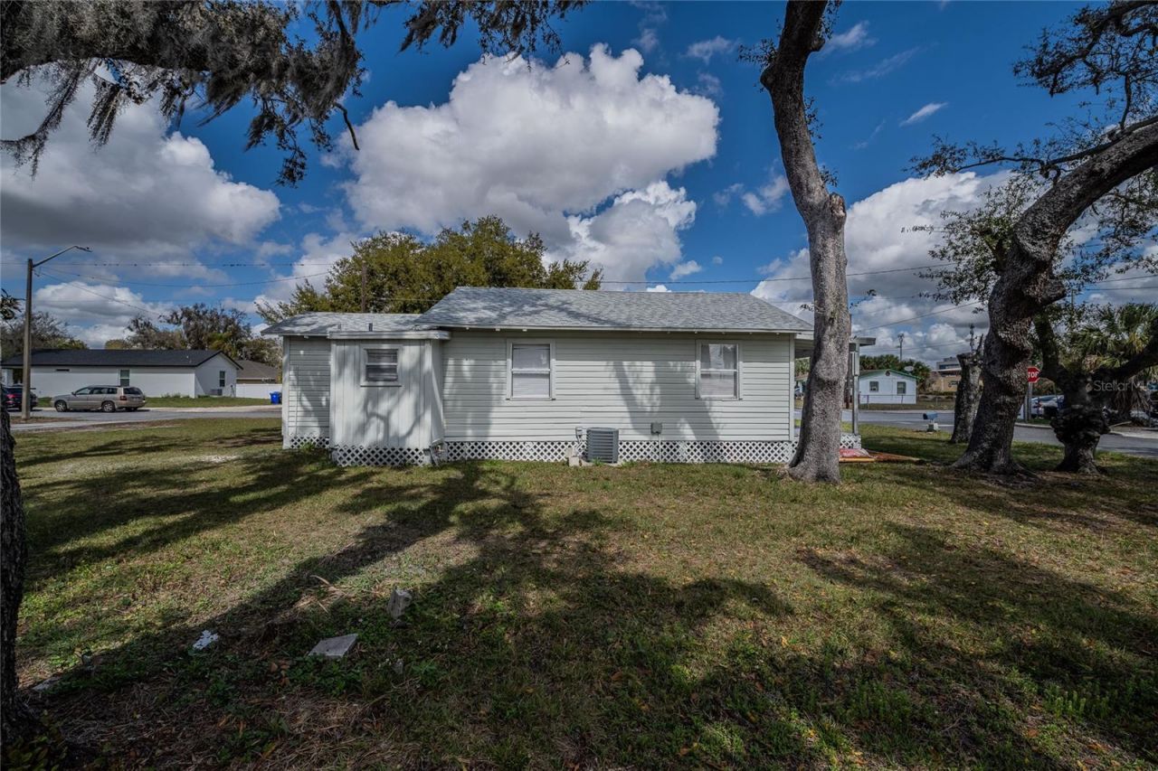 1036 N Missouri Avenue , Lakeland, FL 33805 Photo