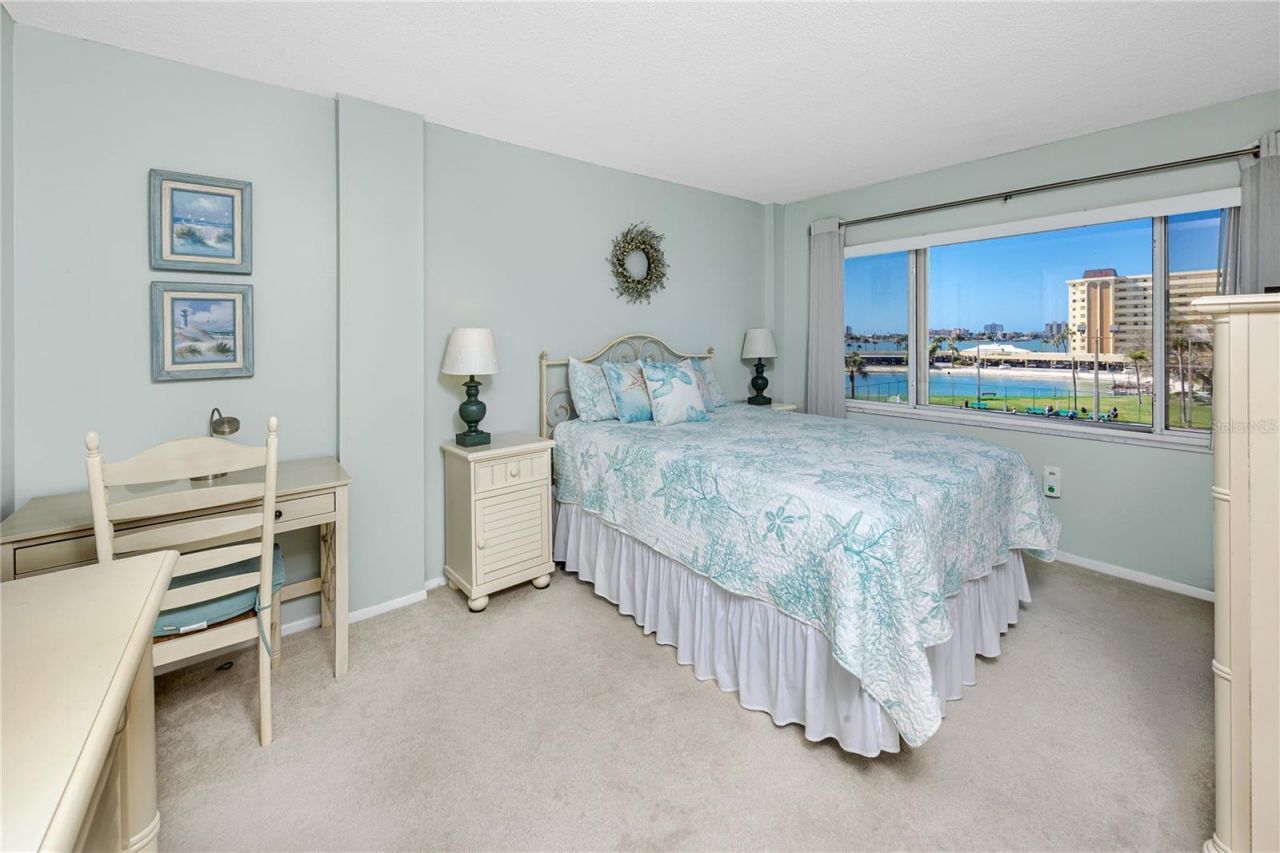 4650 Cove Circle , Unit 409, Saint Petersburg, FL 33708 Photo