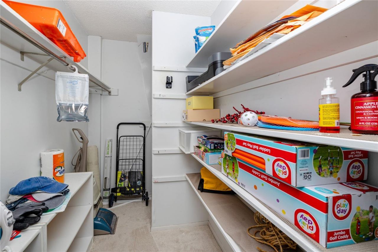 4650 Cove Circle , Unit 409, Saint Petersburg, FL 33708 Photo