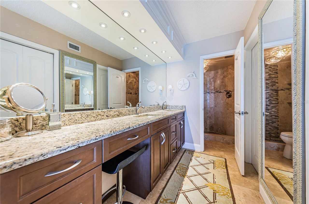 5541 Puerta Del Sol Boulevard S, Unit 414, Saint Petersburg, FL 33715 Photo