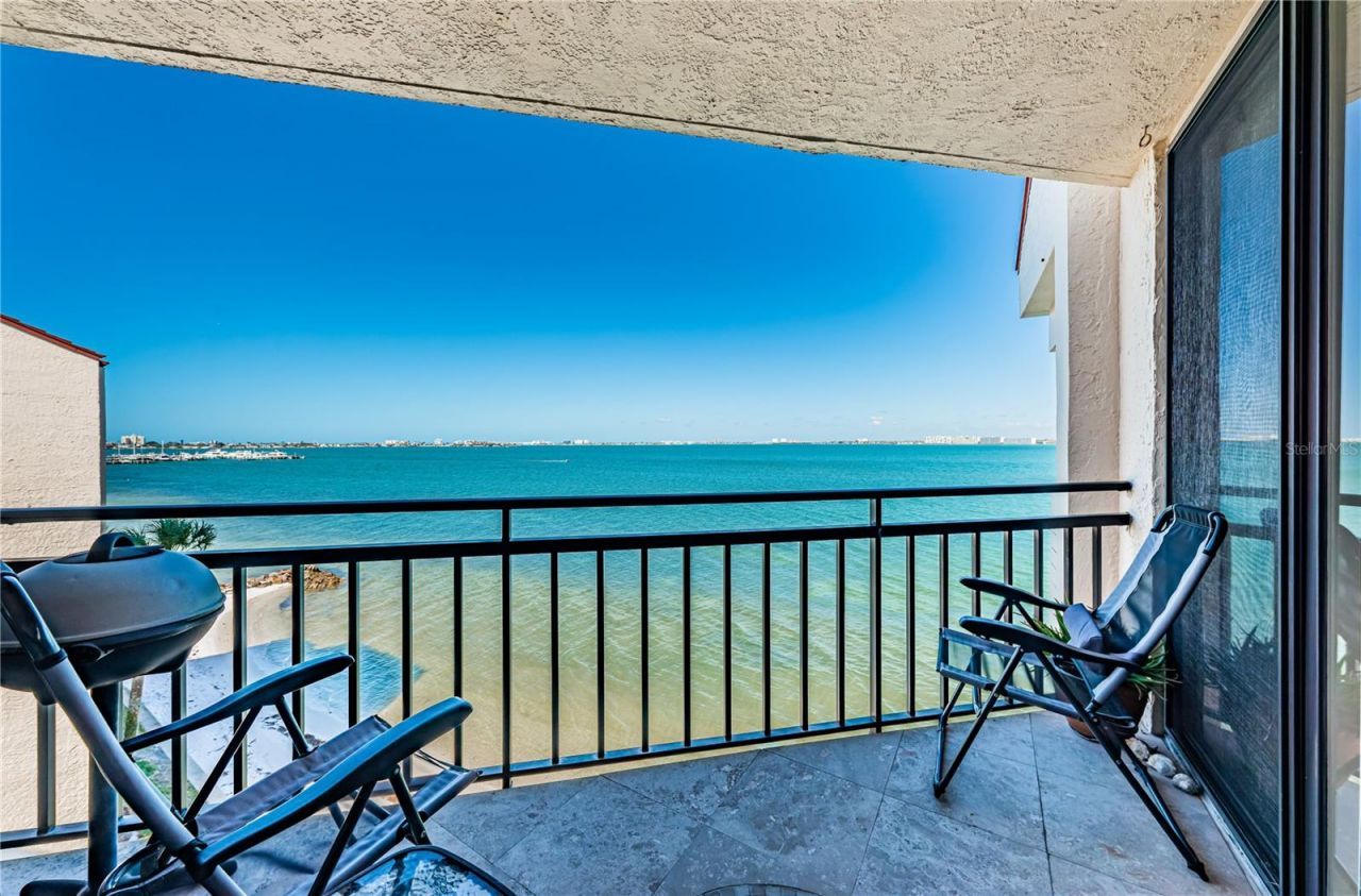 5541 Puerta Del Sol Boulevard S, Unit 414, Saint Petersburg, FL 33715 Photo