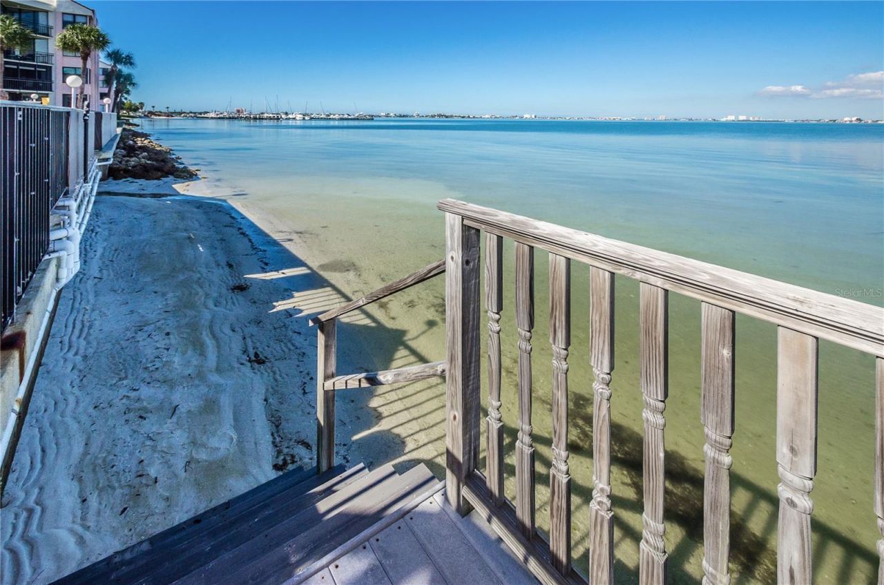 5541 Puerta Del Sol Boulevard S, Unit 414, Saint Petersburg, FL 33715 Photo