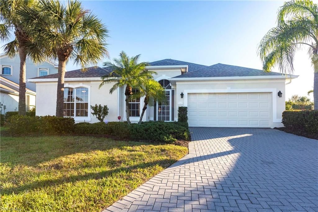 9282 Palm Island Cir, North Fort Myers, FL 33903 Photo