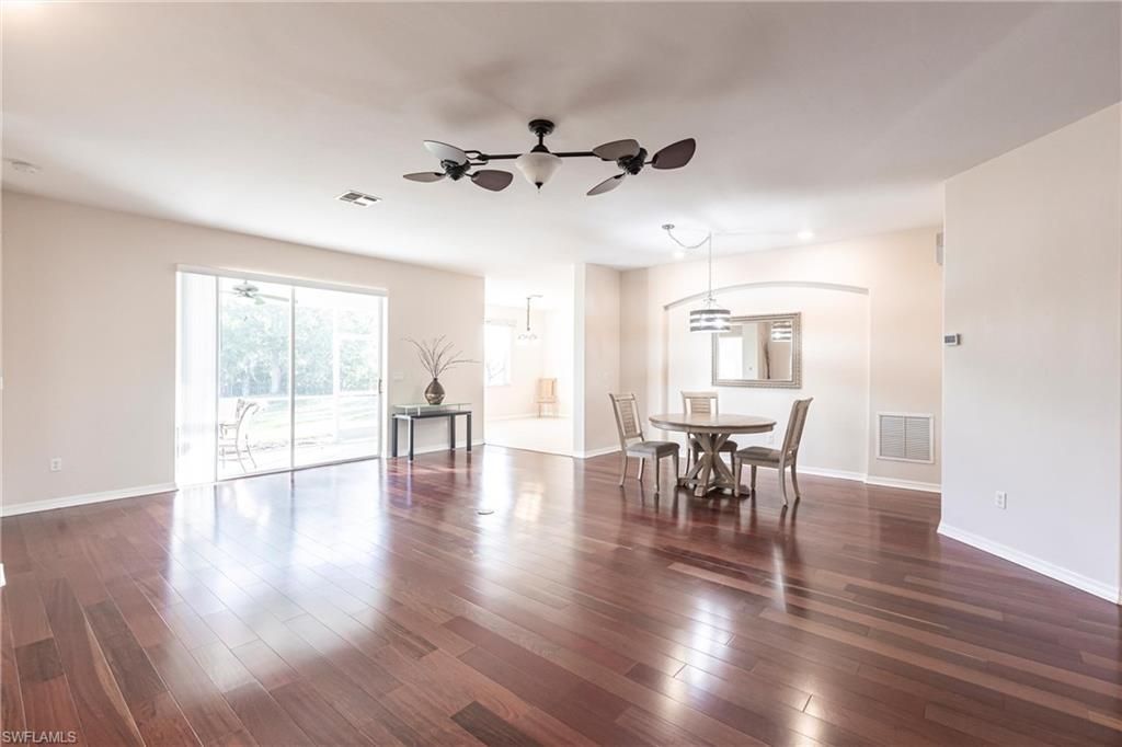 9282 Palm Island Cir, North Fort Myers, FL 33903 Photo