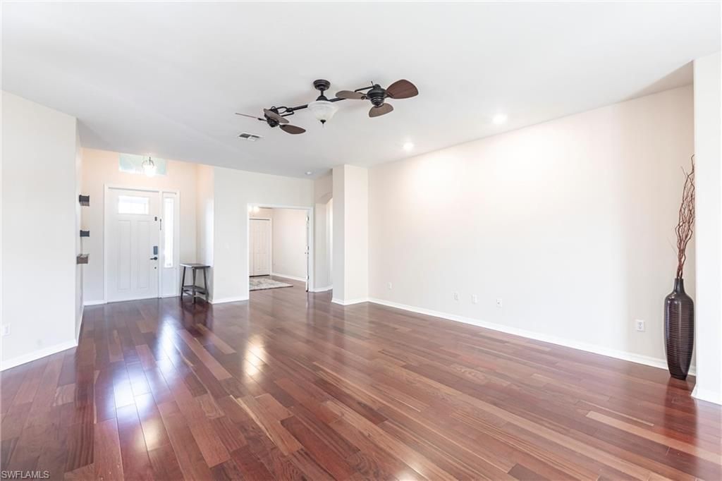 9282 Palm Island Cir, North Fort Myers, FL 33903 Photo